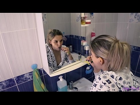 ❤️ Hack ma 'żgħażagħ fil-piġami truf orali cum fil-ħmar - letty iswed ❌ Porn anali lilna mt.xxxtun.ru