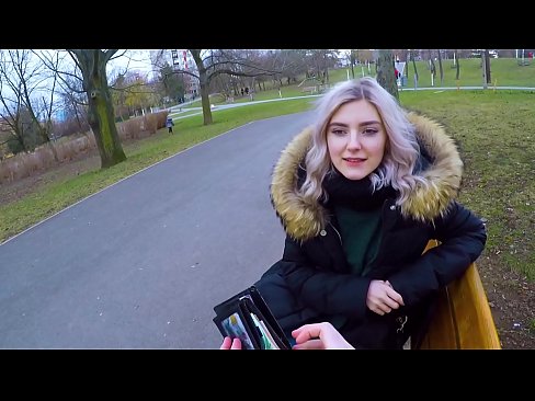 ❤️ Tibla kum sħun ta' barrani għall-flus - blowjob fil-park minn Eva Elfie ❌ Porn anali lilna mt.xxxtun.ru